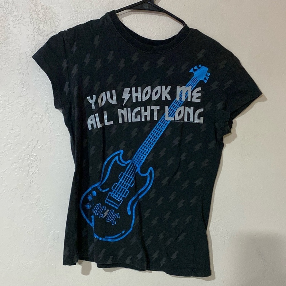 AC/DC women’s You Shook Me All Night Long tshirt size small
